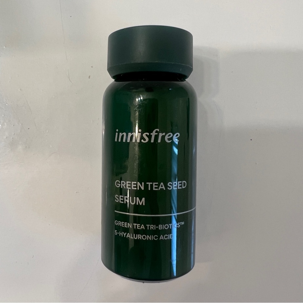 innisfree green tea seed serum in travel size (30ml)